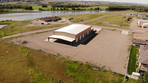 Functional +/-18,000+ SQ FT Shop on 3.11 Acres in Glendive, MT: 123 W Oregon Ln, Glendive, MT 59330